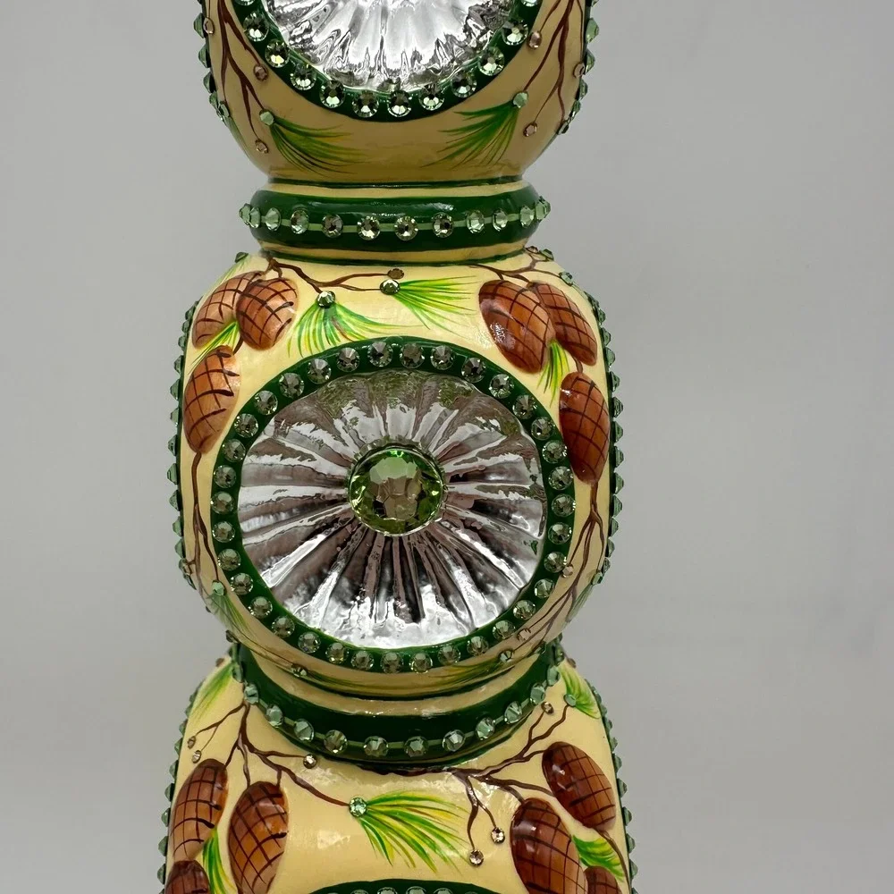 Patricia Breen all ornaments